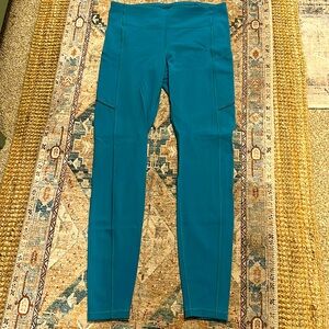 Lululemon workout leggings